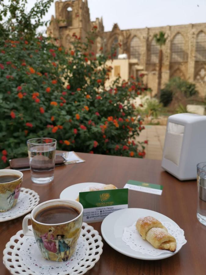 Golden Palms Guest House&Cafe Famagusta  Eksteriør billede