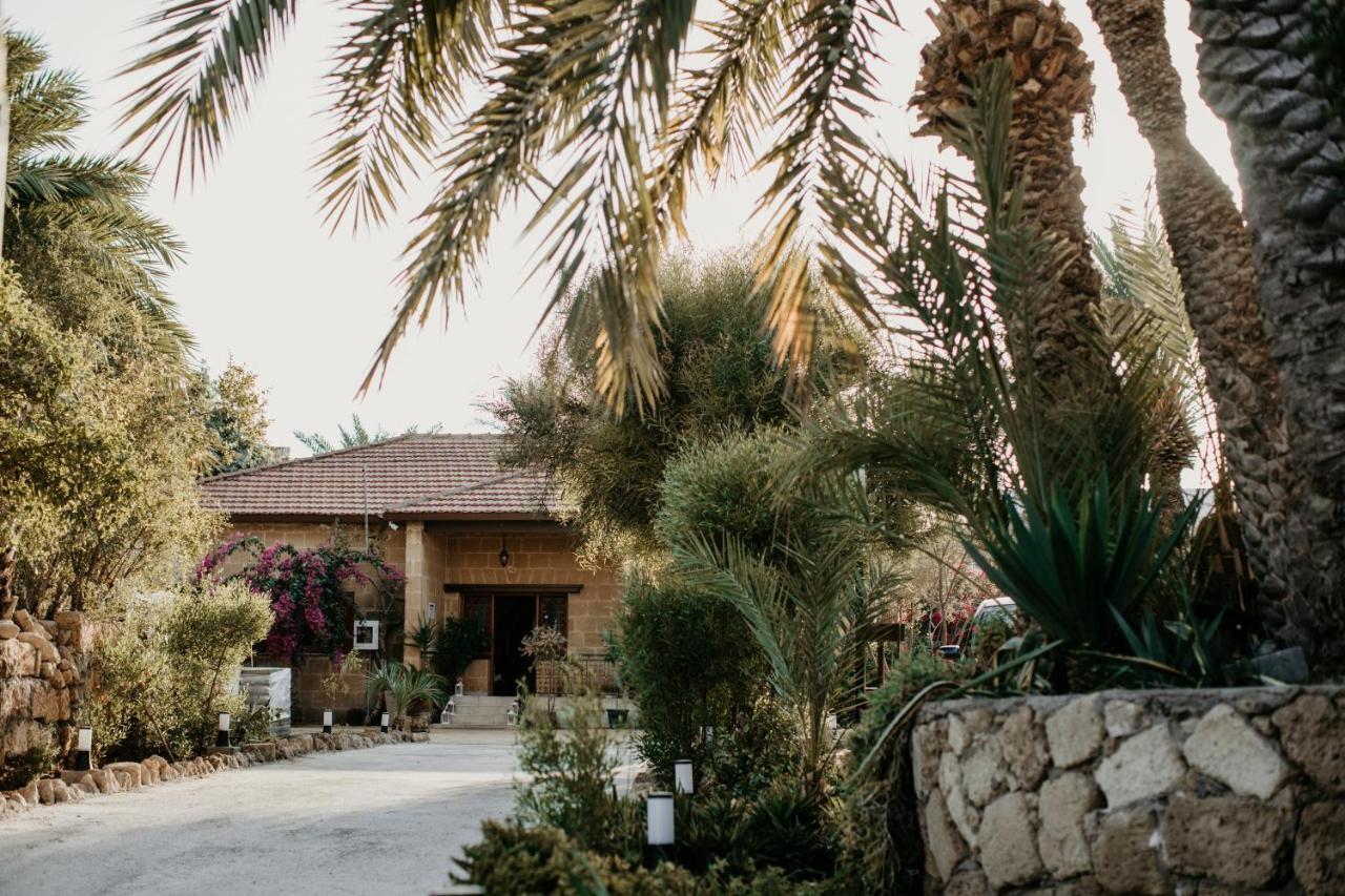 Golden Palms Guest House&Cafe Famagusta  Eksteriør billede